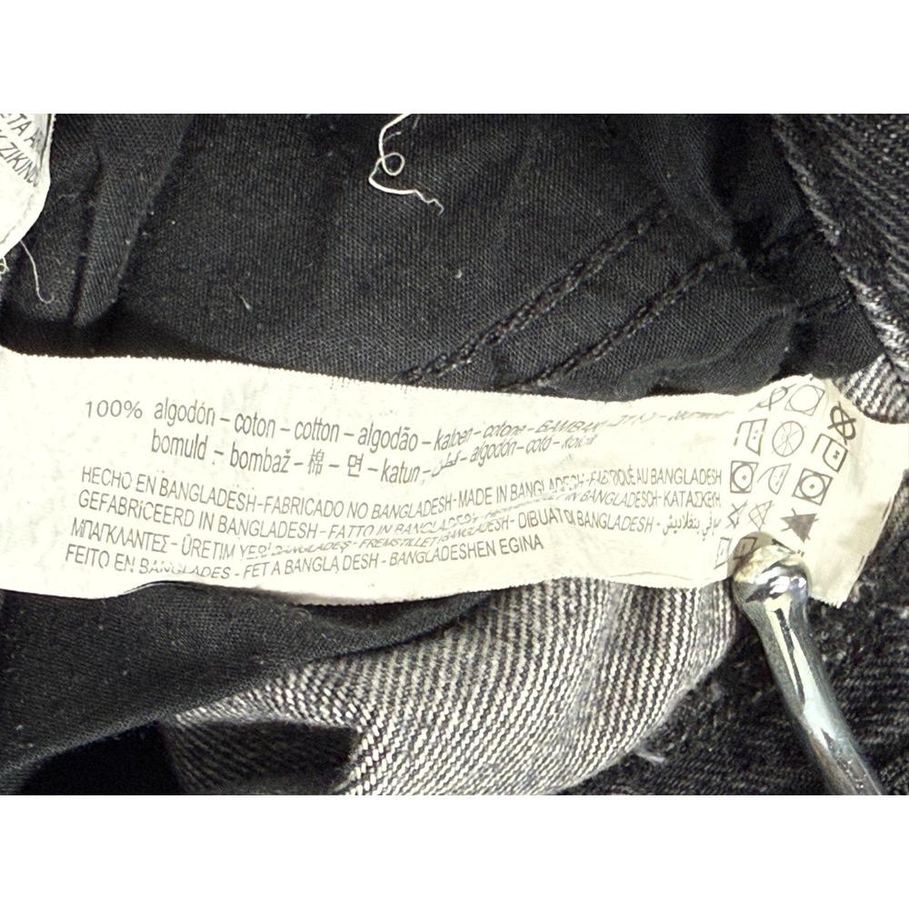 Zara Women's Black High Waisted Straight Leg Denim Jeans Raw Hem Size 10 31 x 26 - Picture 5 of 7